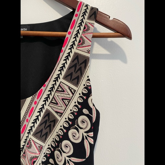 Le Chateau black scoop neck dress size small - Picture 4 of 10